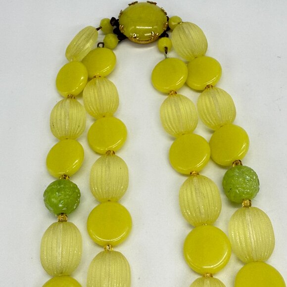 Vintage Plastic Necklace and Earring Set Lemon Lime Beads - Picture 3 of 8